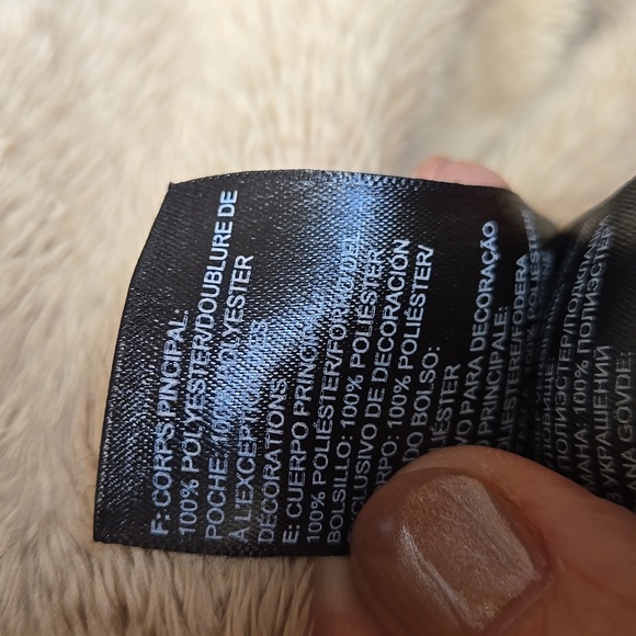 The North Face Osito Jacket - Picture 14 of 15